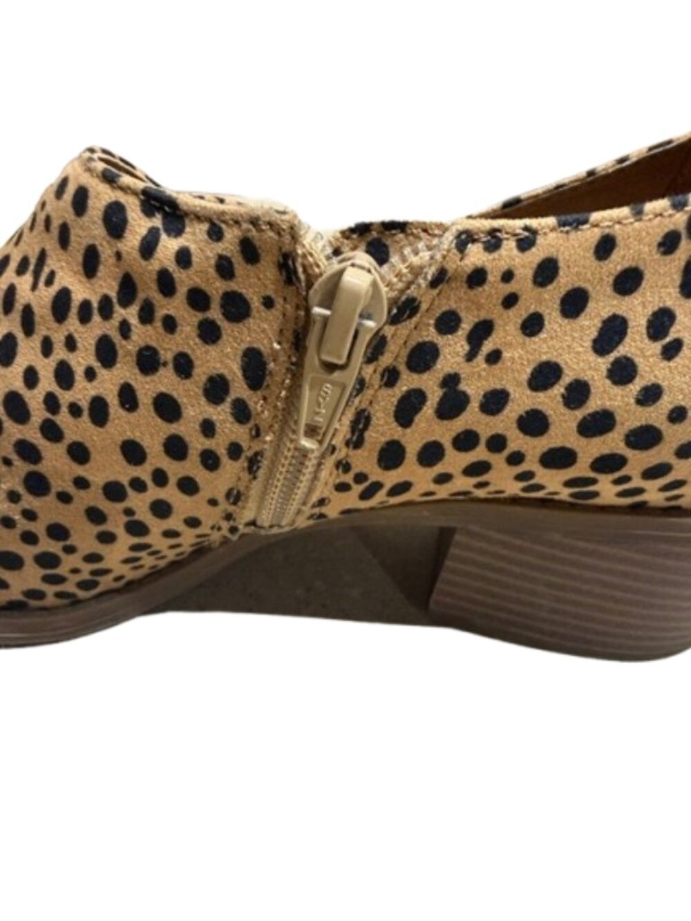 Maurices Amanda Leopard Stitch Low Side Shootie Women's Size 8 - Picture 8 of 8